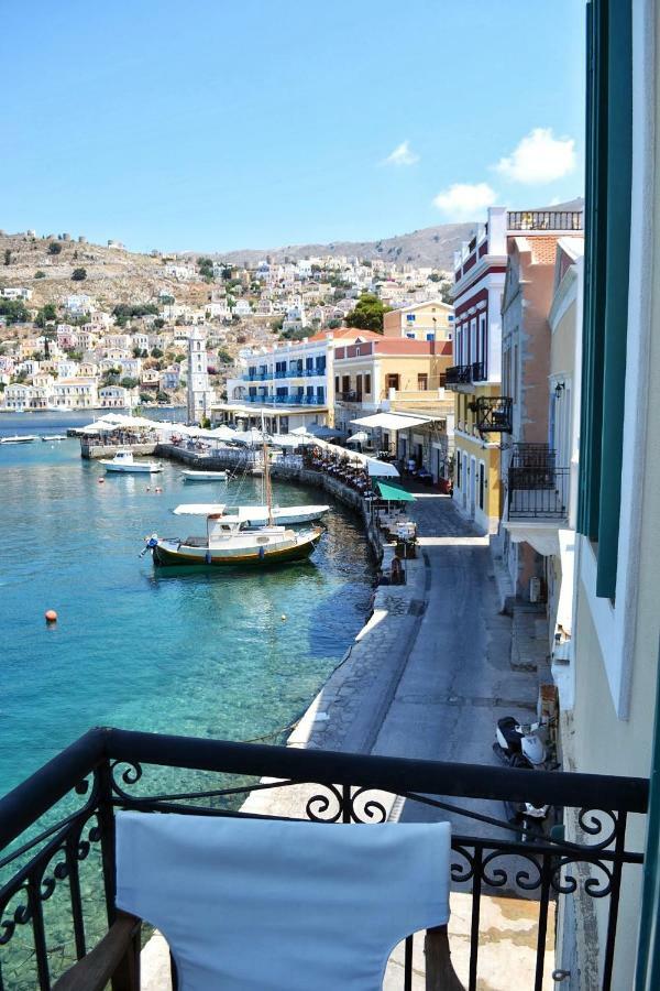 Seame * Symi